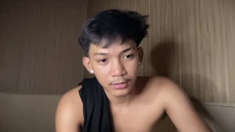 Snapshot of yourcumboy88 chatting on June 13, 2026, 9:29 am yourcumboy88 online show from June 13, 2026, 9:29 am
