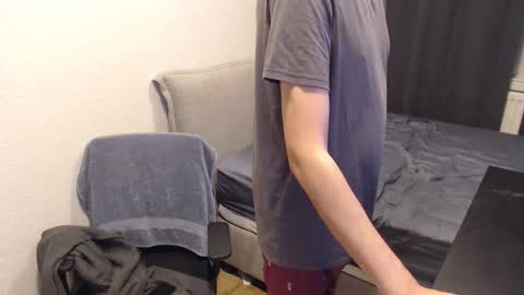 hornyedging online show from March 17, 2026, 11:30 pm