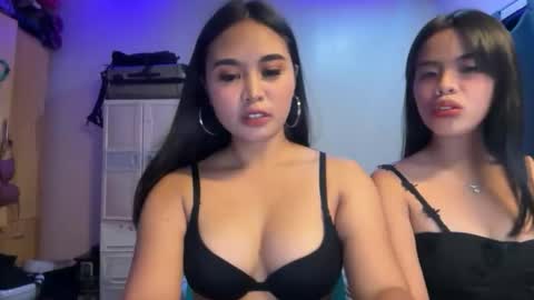 Snapshot of yourfantasyyy_ chatting on April 8, 2026, 10:37 am yourfantasyyy_ online show from April 8, 2026, 10:37 am