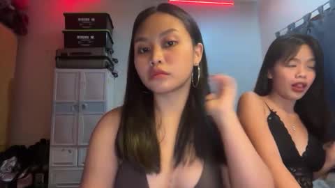 Snapshot of yourfantasyyy_ chatting on April 13, 2026, 10:21 am yourfantasyyy_ online show from April 13, 2026, 10:21 am