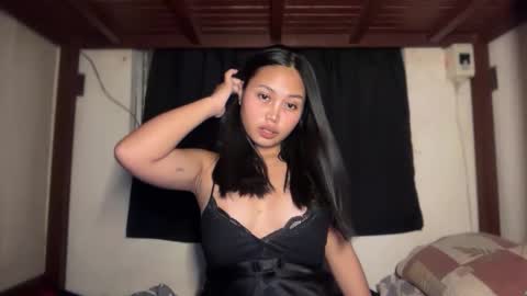 Snapshot of yourfantasyyy_ chatting on April 16, 2026, 7:14 pm yourfantasyyy_ online show from April 16, 2026, 7:14 pm