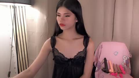 Snapshot of yourfavoratevivian chatting on June 30, 2026, 2:34 am Vivian online show from June 30, 2026, 2:34 am