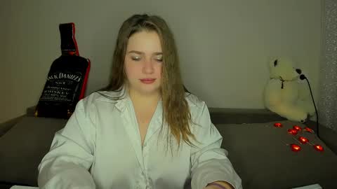 yourgem__ online show from February 27, 2025, 9:58 pm