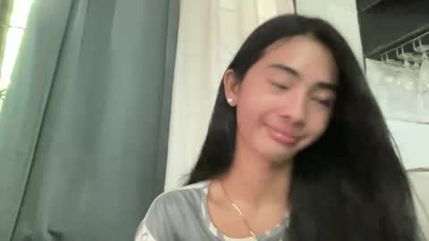 yourgirlsweet_kishia online show from June 5, 2026, 6:52 am