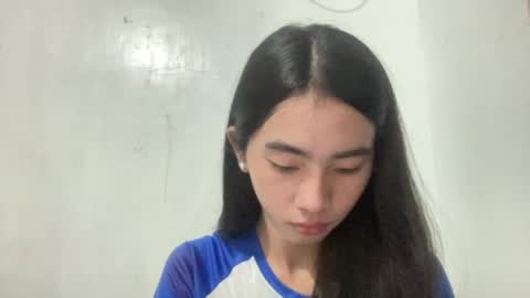 yourgirlsweet_kishia online show from June 25, 2026, 5:45 am
