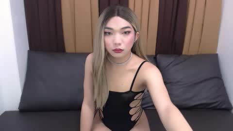 Snapshot of yourgirlzachary chatting on February 22, 2025, 5:44 am Goddess Yoshi online show from February 22, 2025, 5:44 am