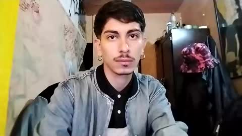 yourgodzeus online show from March 12, 2025, 12:36 pm