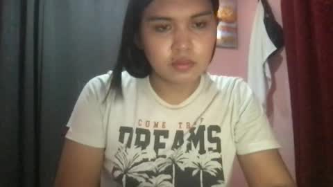 yourgorgeous_veda online show from June 15, 2026, 2:36 am