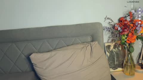 Aida online show from February 4, 2025, 6:27 pm