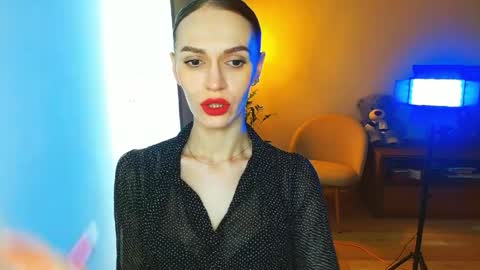 Snapshot of yourladysunshine chatting on April 2, 2026, 7:06 am Ksyusha online show from April 2, 2026, 7:06 am