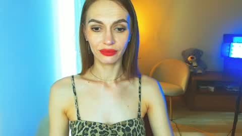 Snapshot of yourladysunshine chatting on April 3, 2026, 7:17 am Ksyusha online show from April 3, 2026, 7:17 am