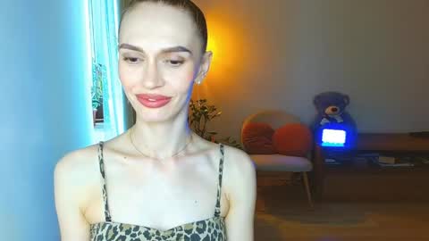 Snapshot of yourladysunshine chatting on April 24, 2026, 8:39 am Ksyusha online show from April 24, 2026, 8:39 am