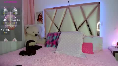 Snapshot of yourlilo__24 chatting on September 26, 2025, 5:22 am michellHi guys Ill be away from CB for a couple of months I hope to be back by then I love you so muchig yourlilo24 online show from September 26, 2025, 5:22 am
