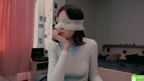 Snapshot of yourlovelystreamer chatting on September 10, 2025, 12:38 pm Nikol online show from September 10, 2025, 12:38 pm