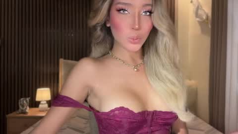 Pearl online show from April 10, 2026, 9:14 am