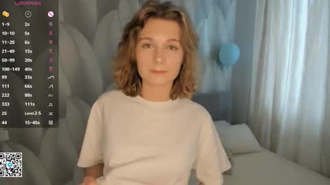 Snapshot of yourmuseee chatting on March 3, 2026, 10:54 am Sonya online show from March 3, 2026, 10:54 am