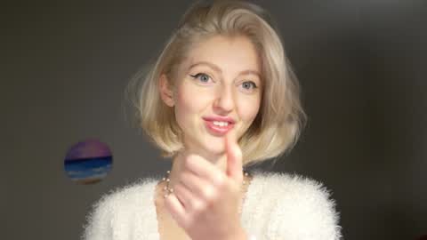 Snapshot of yournaughtymiss chatting on December 24, 2024, 11:55 pm Eva online show from December 24, 2024, 11:55 pm