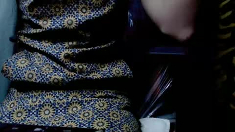 Snapshot of yourqueenofsuck chatting on February 26, 2025, 10:47 am sweet katelyn online show from February 26, 2025, 10:47 am