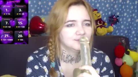 Snapshot of yours_good_mood chatting on October 3, 2025, 2:08 am Im - DANI .insta - hardblade1 online show from October 3, 2025, 2:08 am