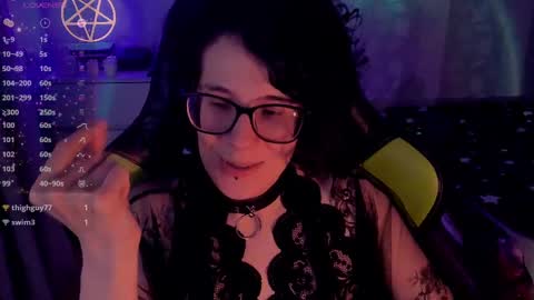 Snapshot of yourscosmic chatting on February 17, 2025, 10:25 pm Yours Cosmic online show from February 17, 2025, 10:25 pm