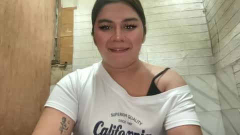Snapshot of yoursexytowngirl chatting on July 14, 2026, 3:11 am LALA online show from July 14, 2026, 3:11 am