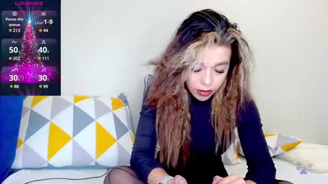 Snapshot of yoursoul_mila chatting on January 11, 2025, 11:23 am yoursoul_mila online show from January 11, 2025, 11:23 am