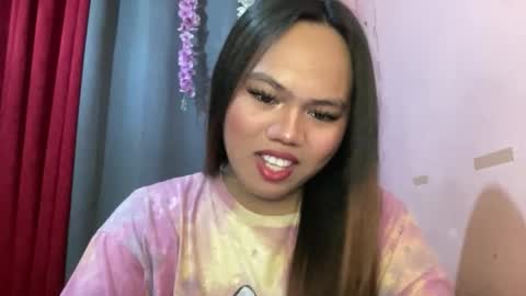 Snapshot of yourspecialgirl_rhea chatting on April 14, 2026, 7:36 am yourspecialgirl_rhea online show from April 14, 2026, 7:36 am