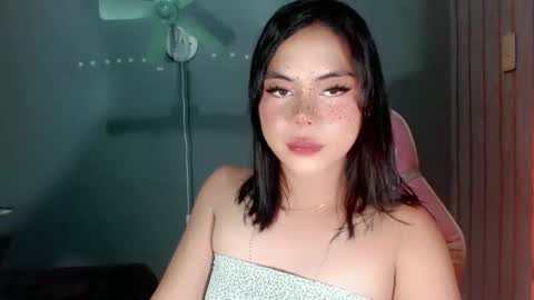 Snapshot of yoursweetfucking_andrea chatting on March 10, 2026, 10:53 am yoursweetfucking_andrea online show from March 10, 2026, 10:53 am