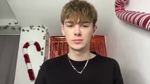 yoursweetyguy online show from January 15, 2026, 3:27 pm