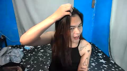 yourwife_lars online show from July 15, 2026, 9:58 am