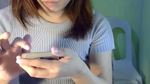 Luna online show from November 2, 2025, 12:07 pm