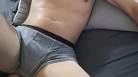 Snapshot of yousenses chatting on February 6, 2026, 5:27 pm yousenses online show from February 6, 2026, 5:27 pm