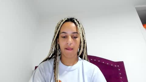 Snapshot of youwishtobeme chatting on January 14, 2025, 1:26 am elizabeth ju online show from January 14, 2025, 1:26 am