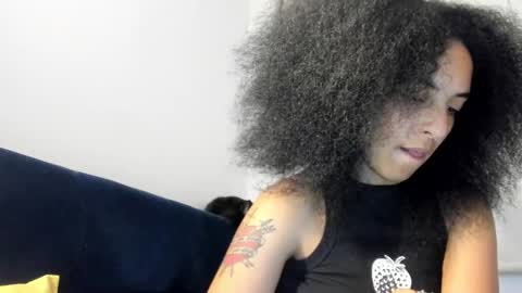 Snapshot of youwishtobeme chatting on February 3, 2025, 11:15 pm elizabeth ju online show from February 3, 2025, 11:15 pm