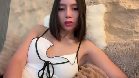 YowgineTheGreat online show from April 21, 2026, 5:14 am