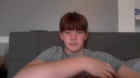 Snapshot of yp05 chatting on May 15, 2026, 3:19 pm YoungPhysique05 online show from May 15, 2026, 3:19 pm