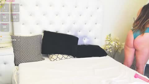 Ysabel online show from December 9, 2024, 8:44 am