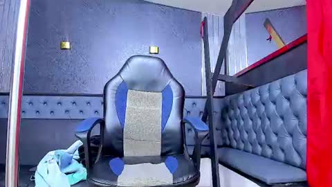Snapshot of yulian_23 chatting on July 10, 2026, 4:39 am Ivan online show from July 10, 2026, 4:39 am