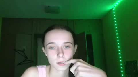 Yuliia online show from October 10, 2025, 12:26 pm