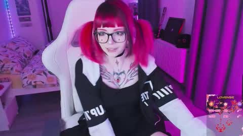 Yumi 3 online show from March 26, 2026, 8:36 pm