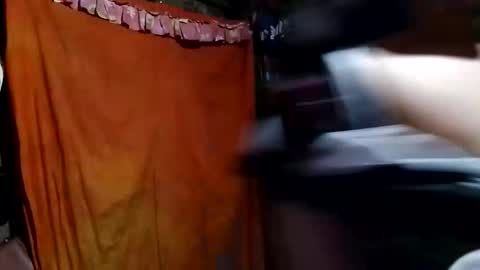 yummy_fiona online show from May 4, 2026, 10:44 am
