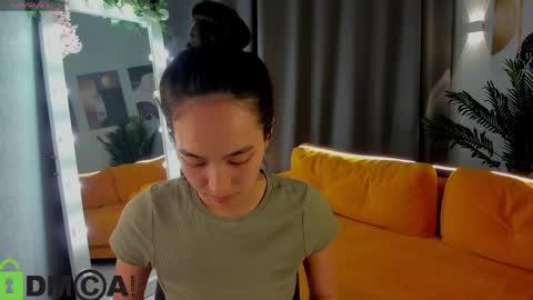 Cindey online show from April 1, 2026, 12:50 pm