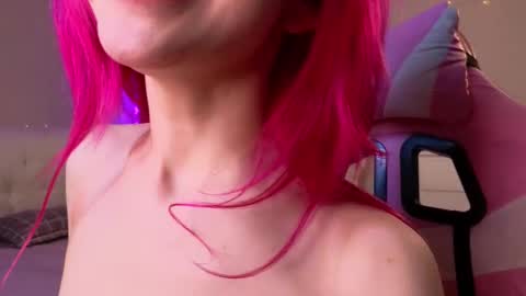 Lisa online show from February 19, 2025, 1:08 am