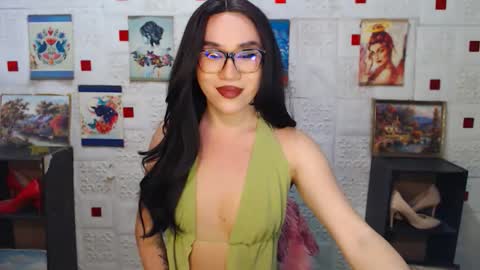 HOT CHLOE 3 online show from September 17, 2025, 2:35 am