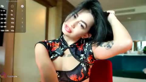 yuna_leen online show from July 13, 2026, 9:12 am