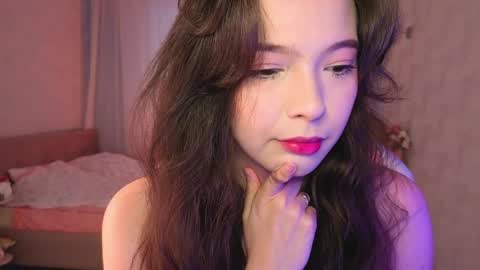 Snapshot of yuna_sunshy chatting on May 9, 2026, 1:22 am Yuna online show from May 9, 2026, 1:22 am