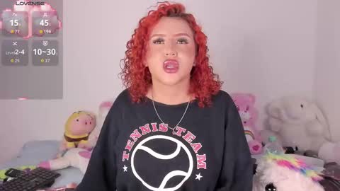 yunahott_ online show from September 23, 2025, 4:15 am