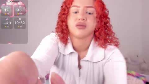 yunahott_ online show from September 29, 2025, 3:11 am