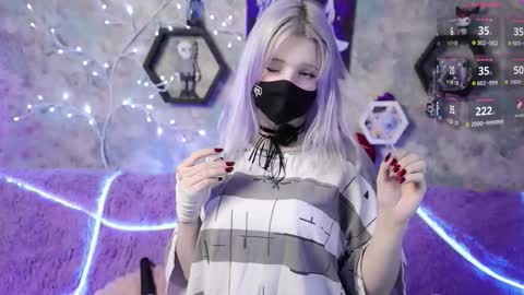 Yuna online show from March 23, 2026, 9:19 pm