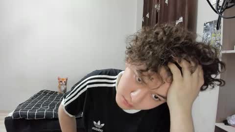 Peter online show from April 26, 2026, 7:17 am